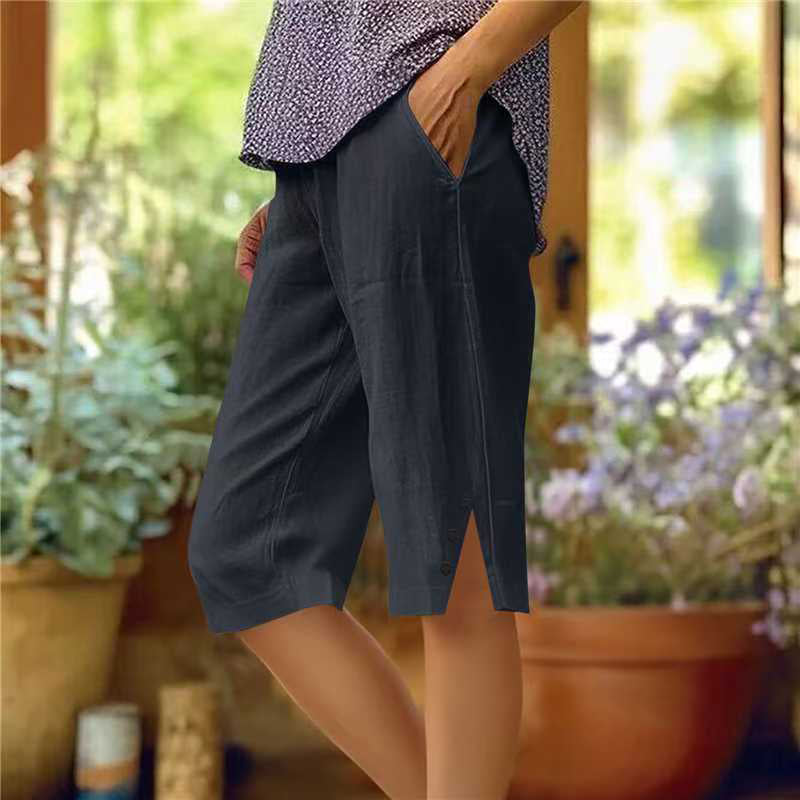 Margaret | Casual Knee-Length Short