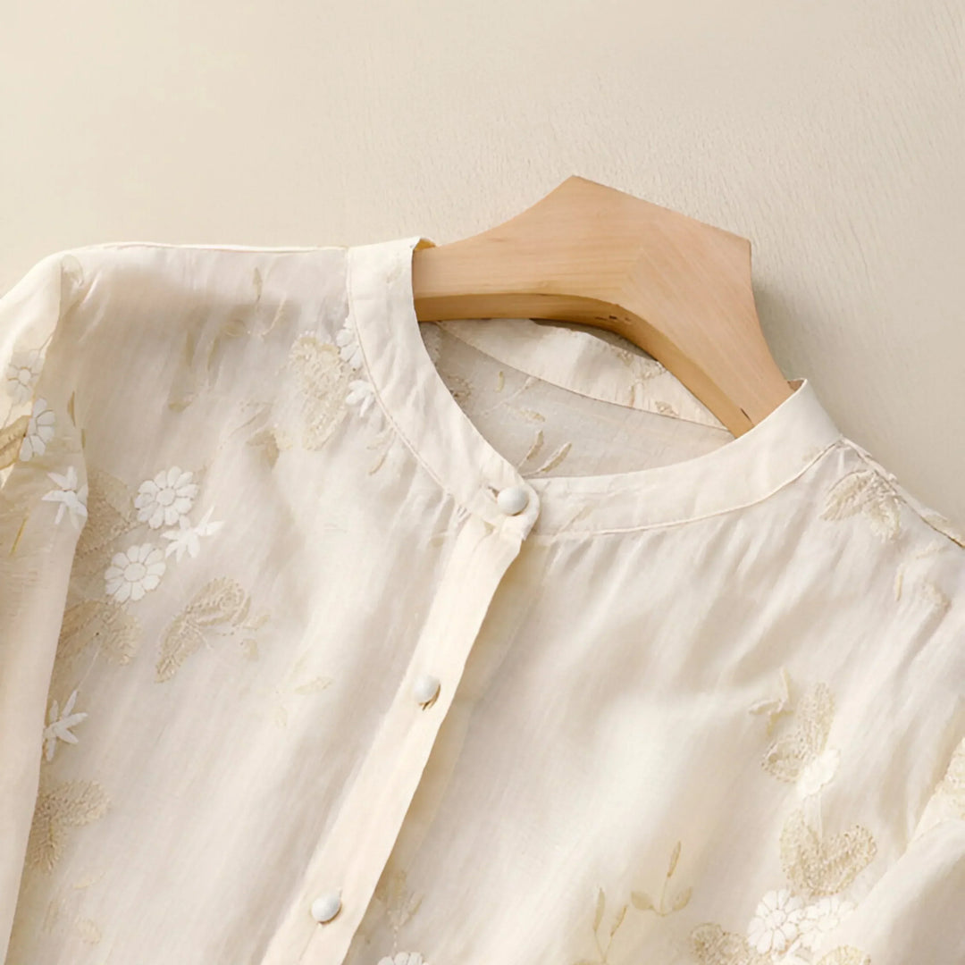 Juliette - Cotton Top with Embroidered Flowers