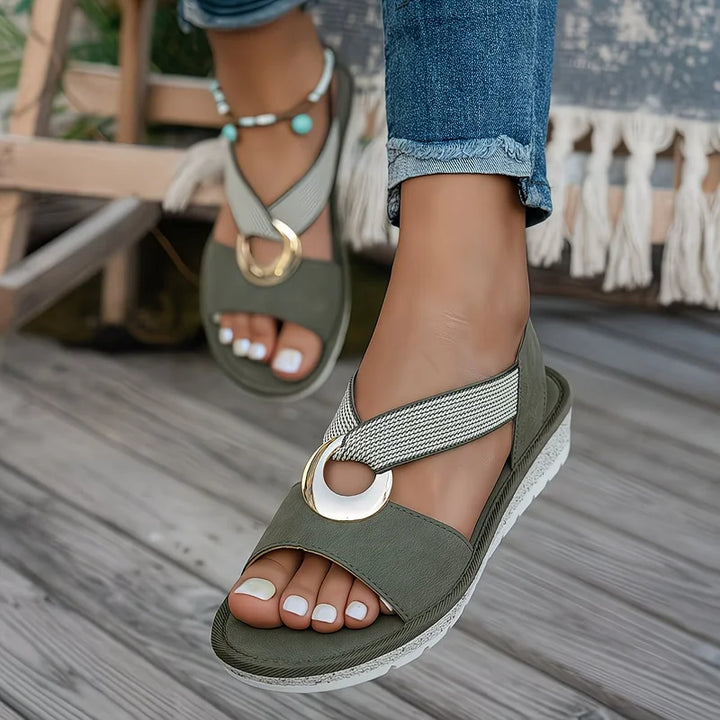 Nova | Flat Sandals With Metal Buckle