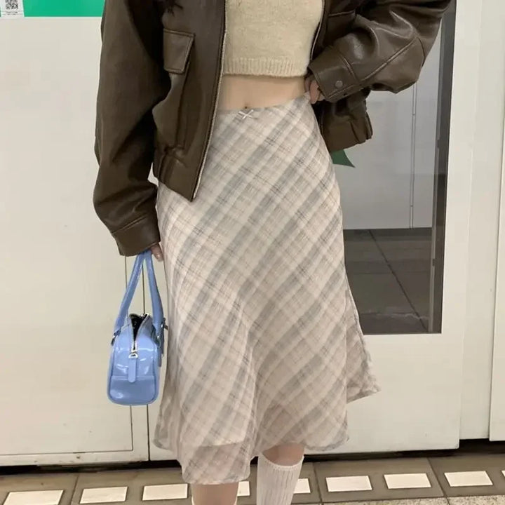 Brooke – Classic Plaid Midi Skirt