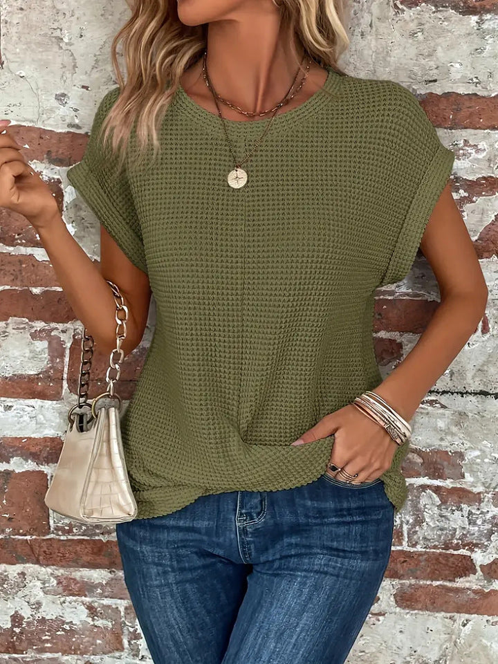 Elise - Sweetheart Round Neck T-Shirt